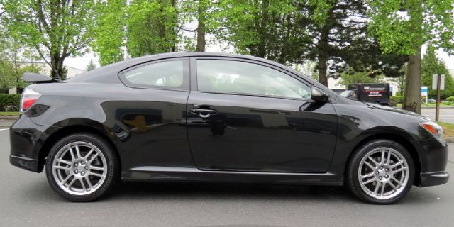 Scion tC 2008 photo 13