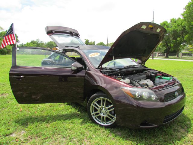 Scion tC 2008 photo 16