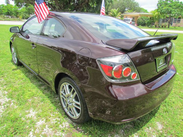 Scion tC 2008 photo 21