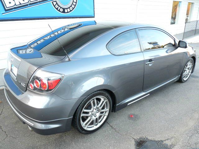 Scion tC 2008 photo 1