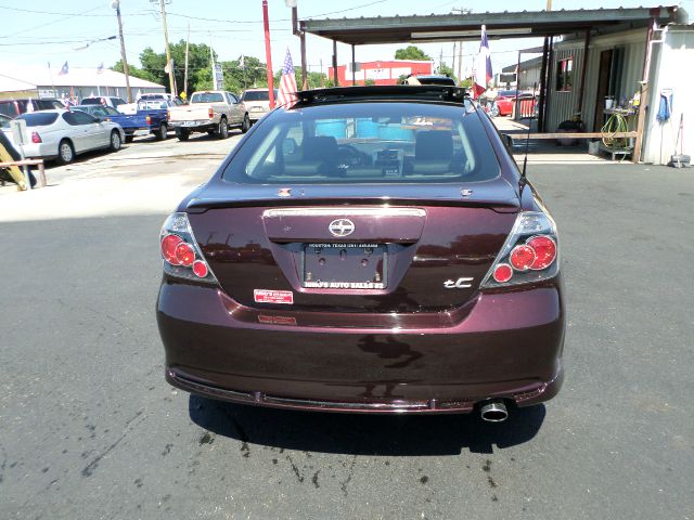 Scion tC 2008 photo 17