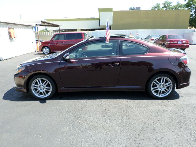 Scion tC 2008 photo 18