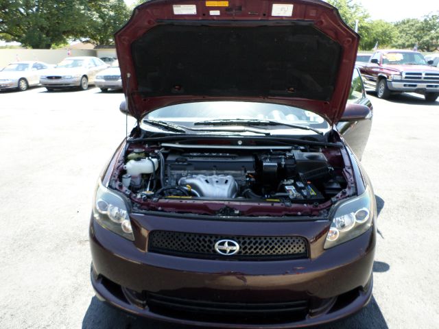 Scion tC 2008 photo 7