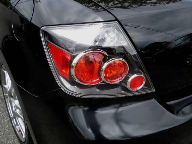 Scion tC 2008 photo 13