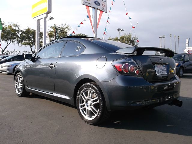 Scion tC 2008 photo 1