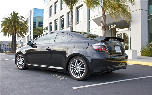 Scion tC 2008 photo 1