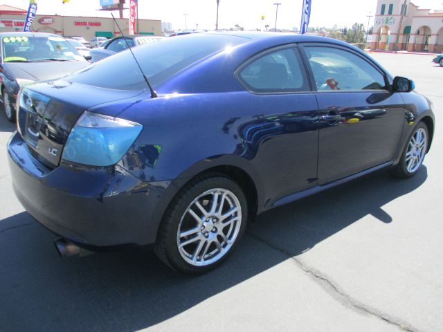 Scion tC 2008 photo 3