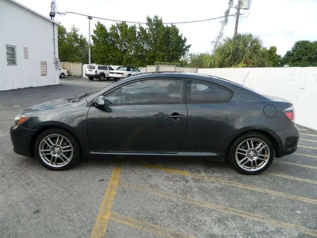 Scion tC 2009 photo 4