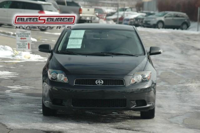 Scion tC 2009 photo 1