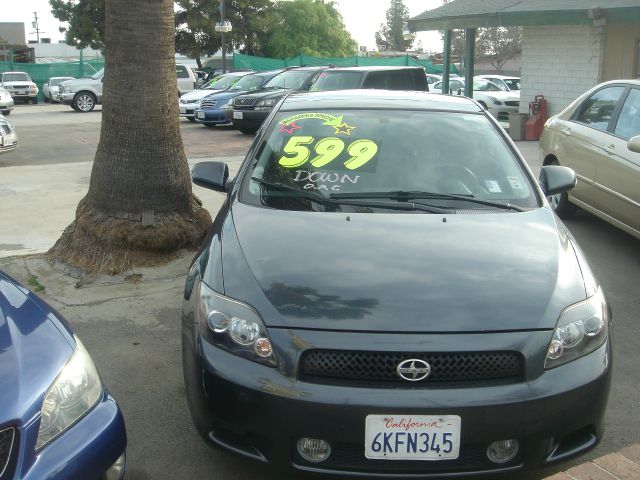 Scion tC 2009 photo 1