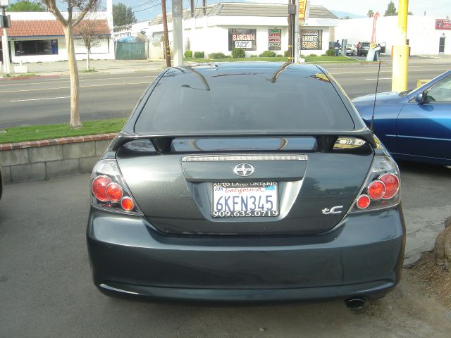 Scion tC 2009 photo 2