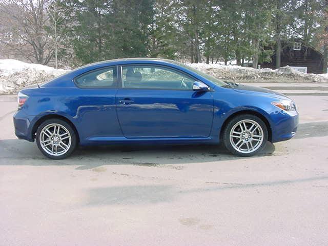 Scion tC 2009 photo 3