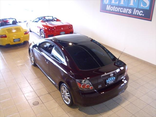 Scion tC 2009 photo 1