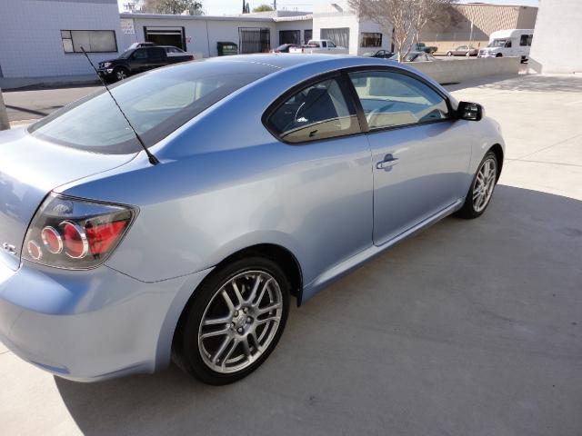 Scion tC 2009 photo 3