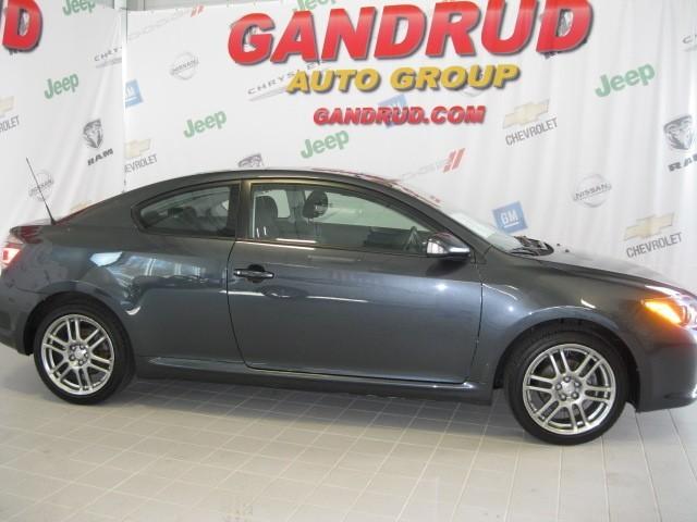 Scion tC 2009 photo 1