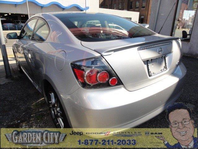 Scion tC 2009 photo 1