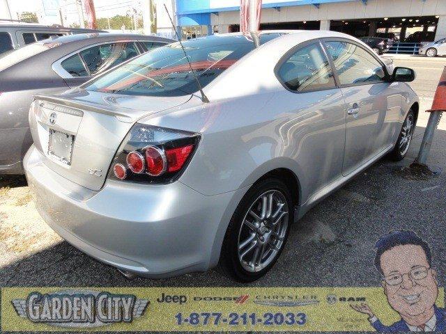 Scion tC 2009 photo 2