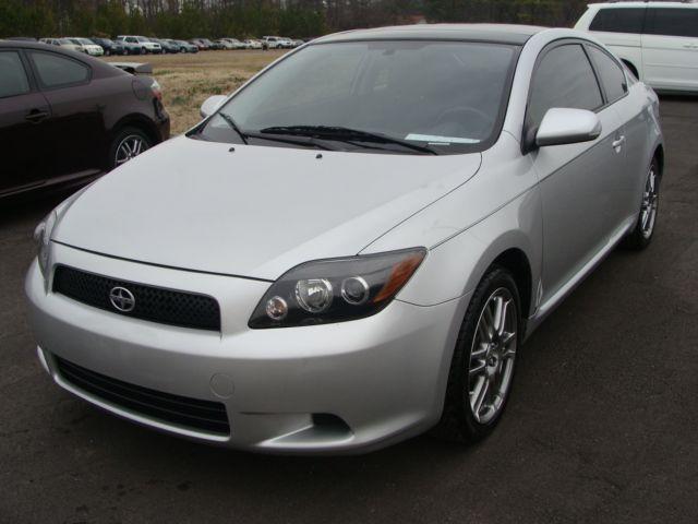 Scion tC 2009 photo 1