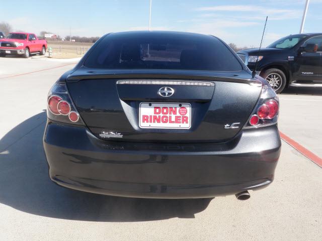 Scion tC 2009 photo 3