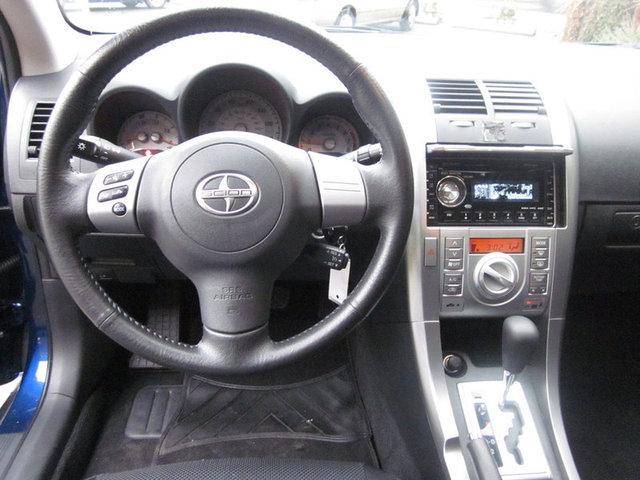 Scion tC 2009 photo 4