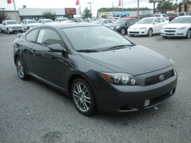 Scion tC 2009 photo 2