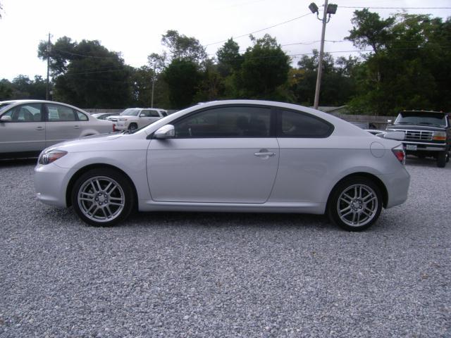 Scion tC 2010 photo 1