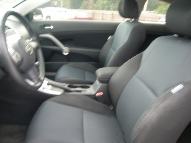 Scion tC 2010 photo 3