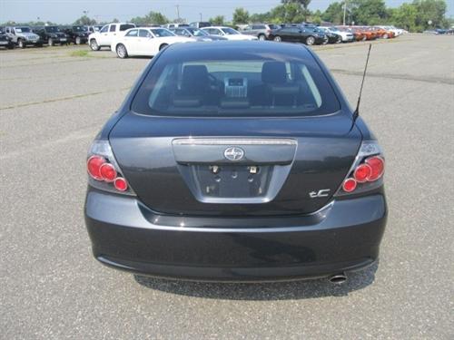 Scion tC 2010 photo 4