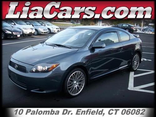 Scion tC 2010 photo 1