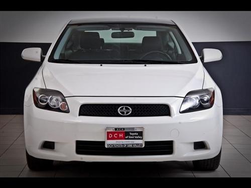 Scion tC 2010 photo 1
