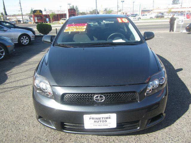 Scion tC 2010 photo 3