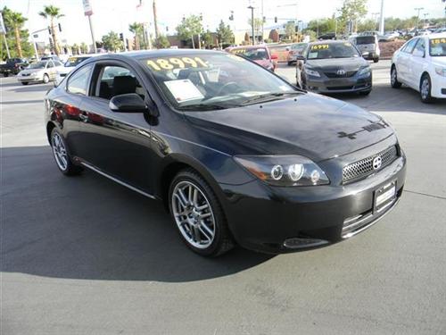 Scion tC 2010 photo 1