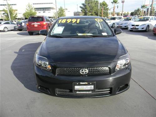 Scion tC 2010 photo 2