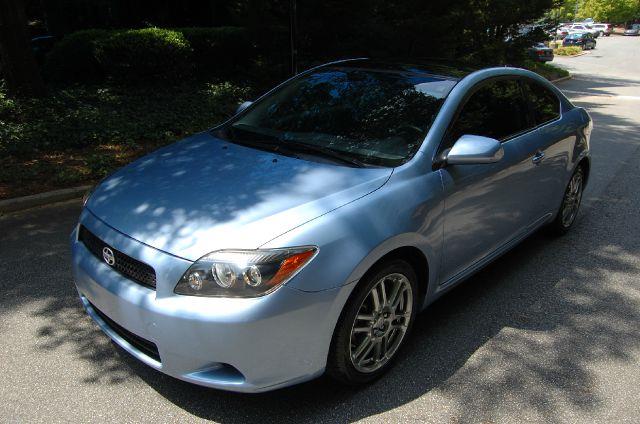 Scion tC 2010 photo 3