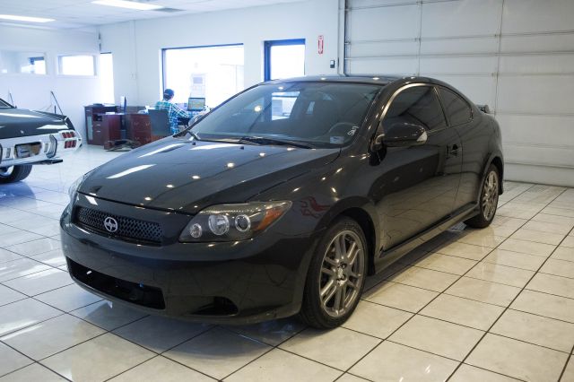 Scion tC 2010 photo 1