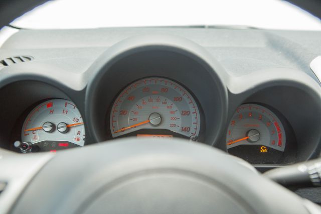 Scion tC 2010 photo 3