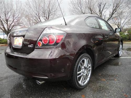 Scion tC 2010 photo 3