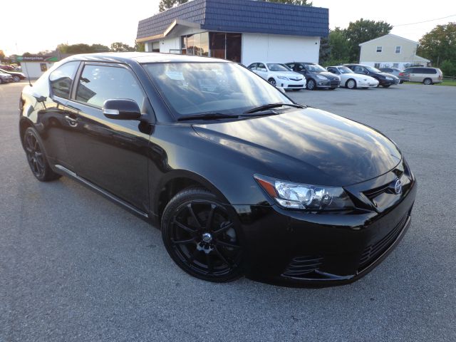 Scion tC 2011 photo 1