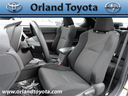 Scion tC 2011 photo 1
