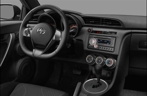 Scion tC 2011 photo 1