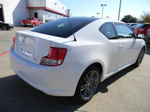 Scion tC 2011 photo 1