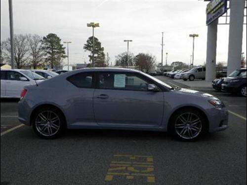 Scion tC 2011 photo 1