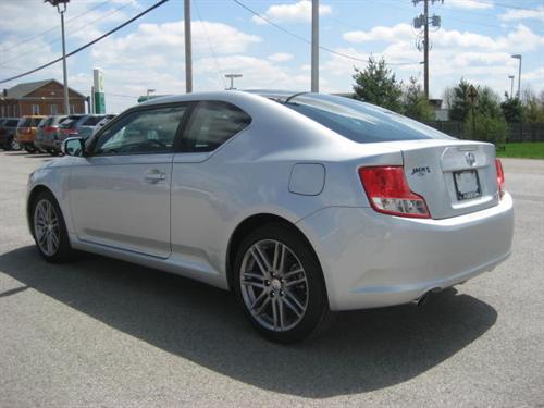 Scion tC 2011 photo 1