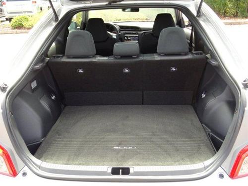 Scion tC 2011 photo 4