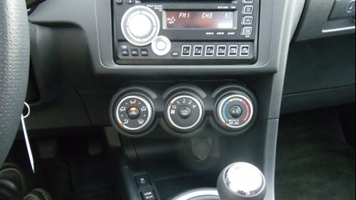 Scion tC 2011 photo 4