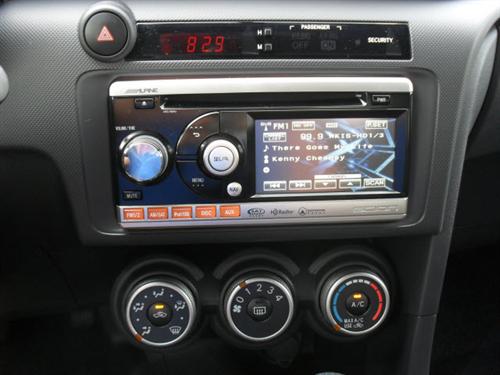 Scion tC 2011 photo 3