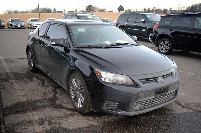 Scion tC 2011 photo 1