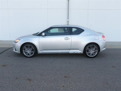 Scion tC 2011 photo 1