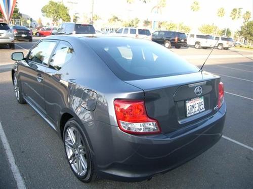 Scion tC 2011 photo 1