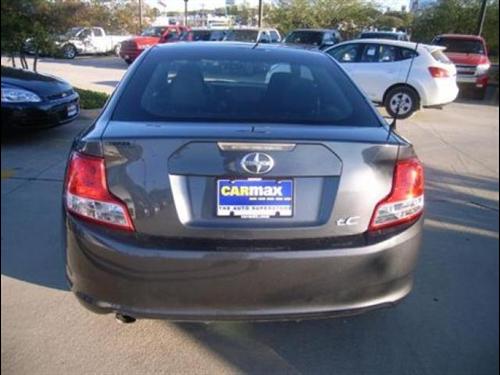 Scion tC 2011 photo 5